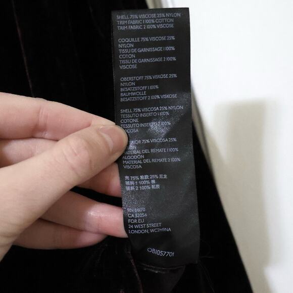 Anthropologie Maeve Karina Wine Luxe Velvet Button Down Blouse 8 NYE Holiday - Picture 6 of 8